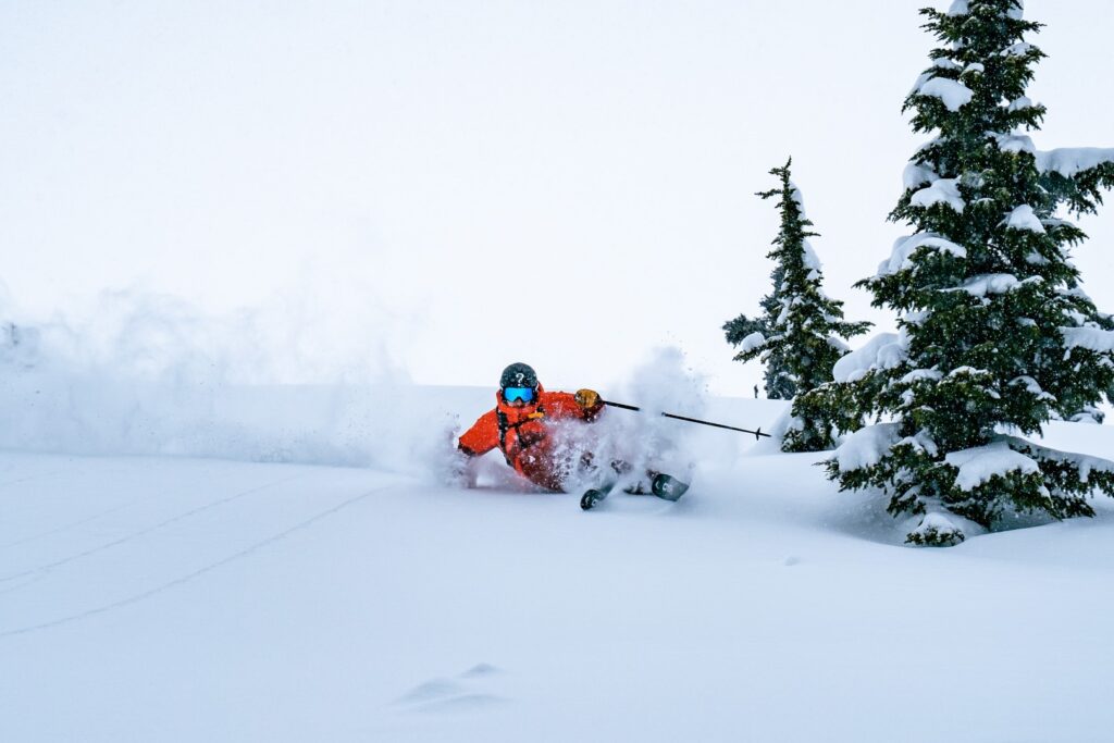 Freeriden bei White Wilderness Heliskiing, Kanada